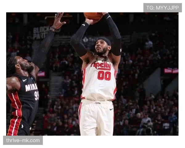 利拉德无球跑动占比提升，关键回合得分效率拉开同位置差距